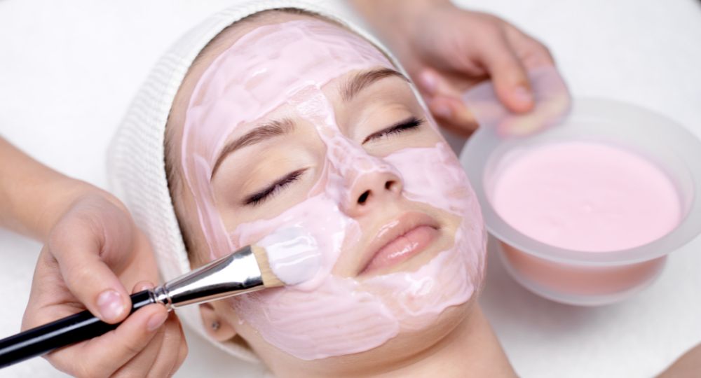 Facials Decoded: Your Passport to a Beautiful Complexion