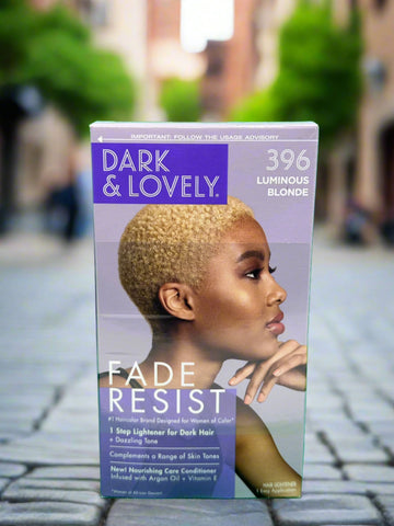 Dark & Lovely Fade Resist 396 Luminous Blonde